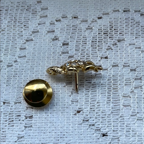 Charming Gold Tone Turtle Pin with Sparkly Rhinestone Accents - Picture 5 of 10